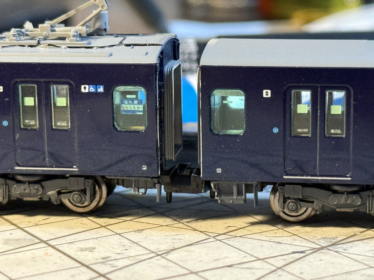 モルトレインさん(@moltrain)のりんかい線71-000形向け車端床下機器を