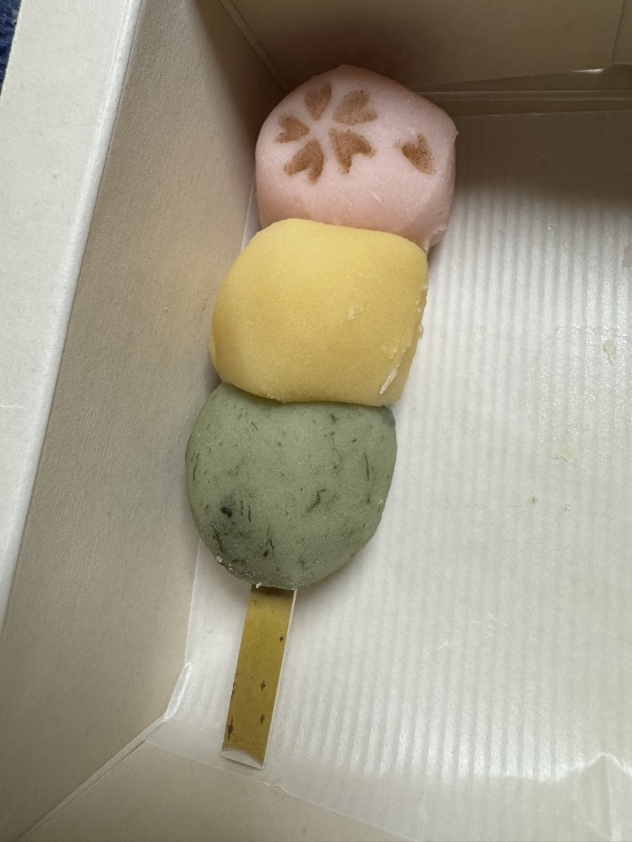 patapata tweet media