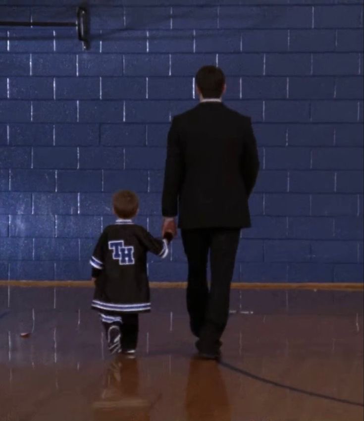 jessie | oth s5 tweet media