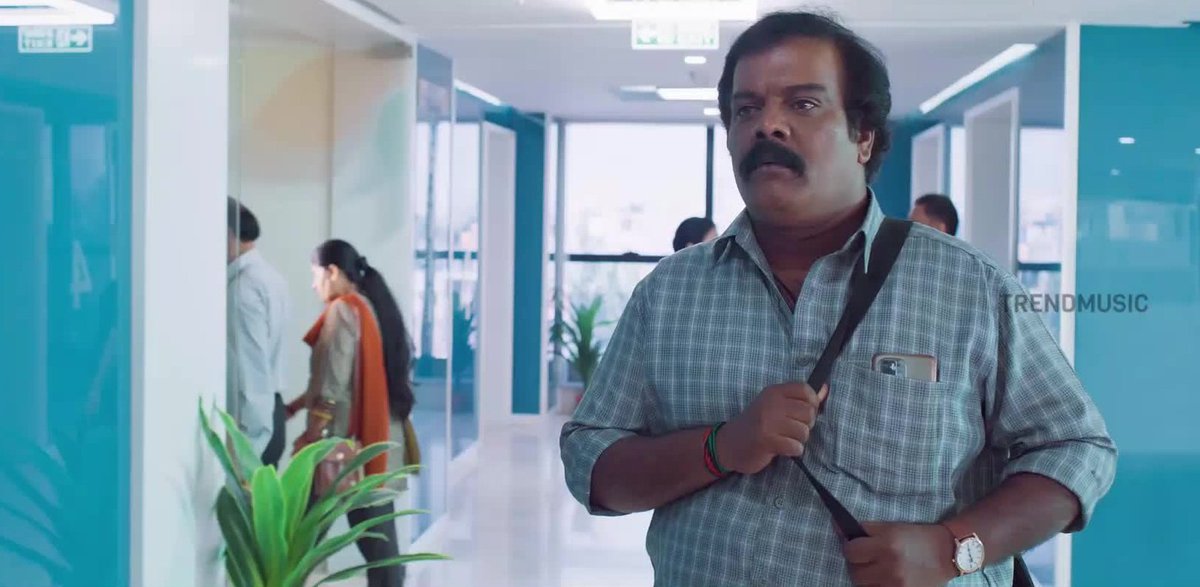 NikhilPoojary01's tweet image. Middle Class (3.25/5 🌟)
Tamil (2025) (U)

A simple middle class story that feels real in many moments. A few scenes hit well, rest is okay. Decent one time watch....

Available in Zee5 
#MiddleClass