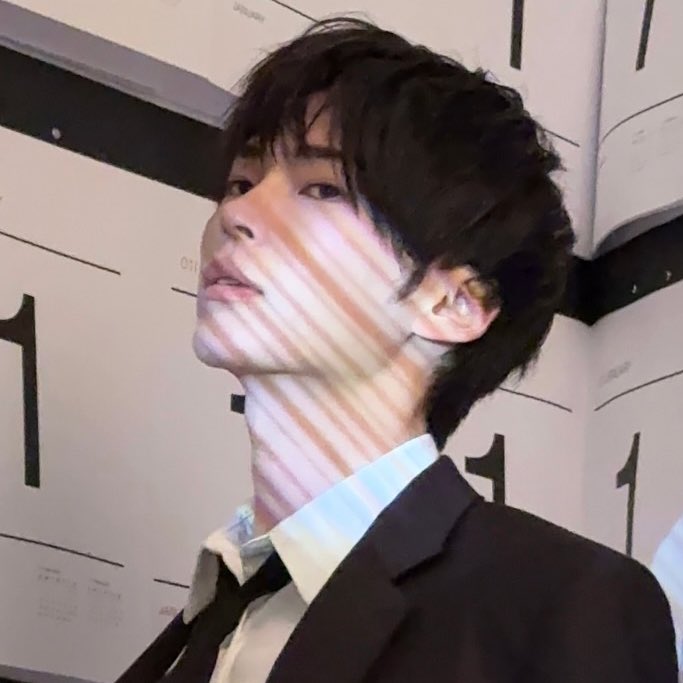 멩⸍꙳ tweet media