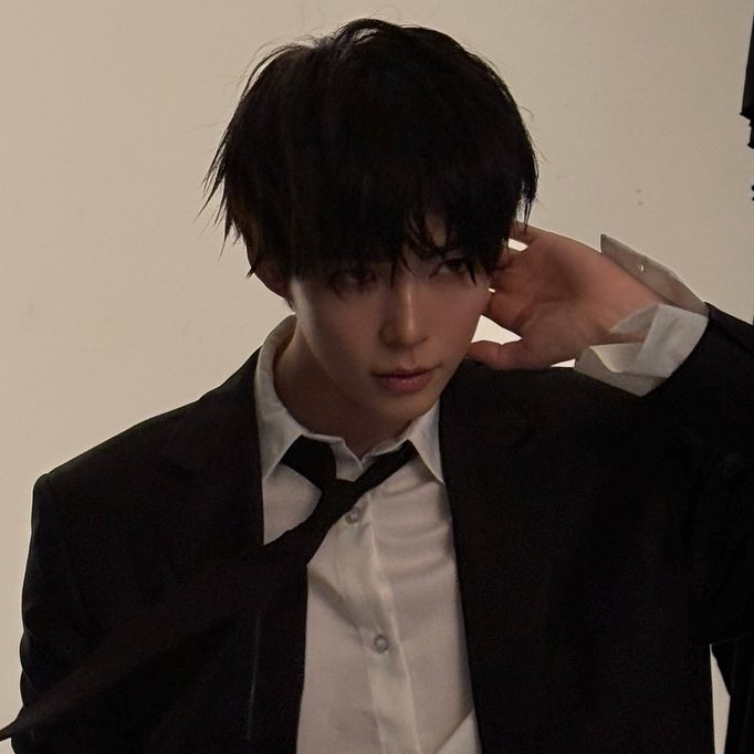 멩⸍꙳ tweet media