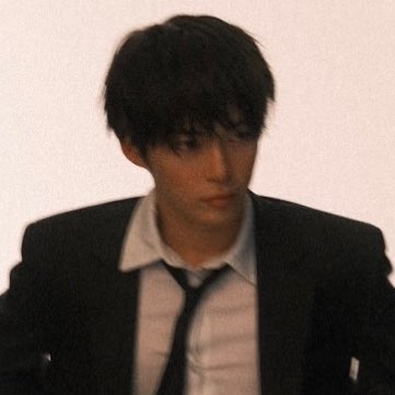 멩⸍꙳ tweet media