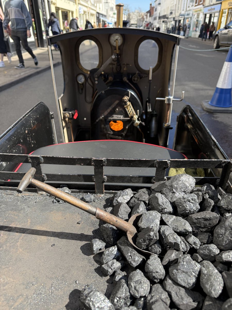 Nigel Harris tweet media