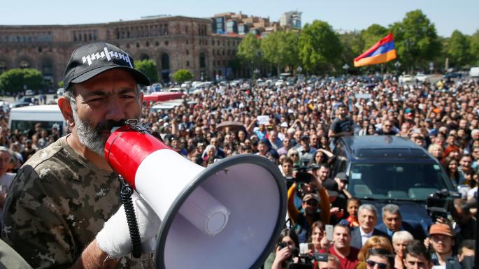 agos_en's tweet photo. 🔴 ARMENIA TOWARDS THE ELECTION

📌 Is the government's claim "If the opposition wins, war will break out" realistic?

✒️ Ari K. Demircioğlu

https://t.co/ysWND5Hp6O https://t.co/VAoYZWtHdH
