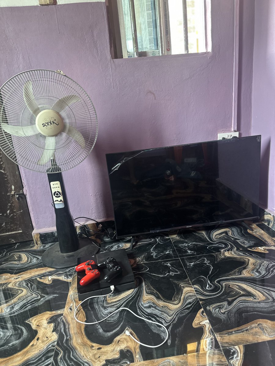 HOME BOY tweet media