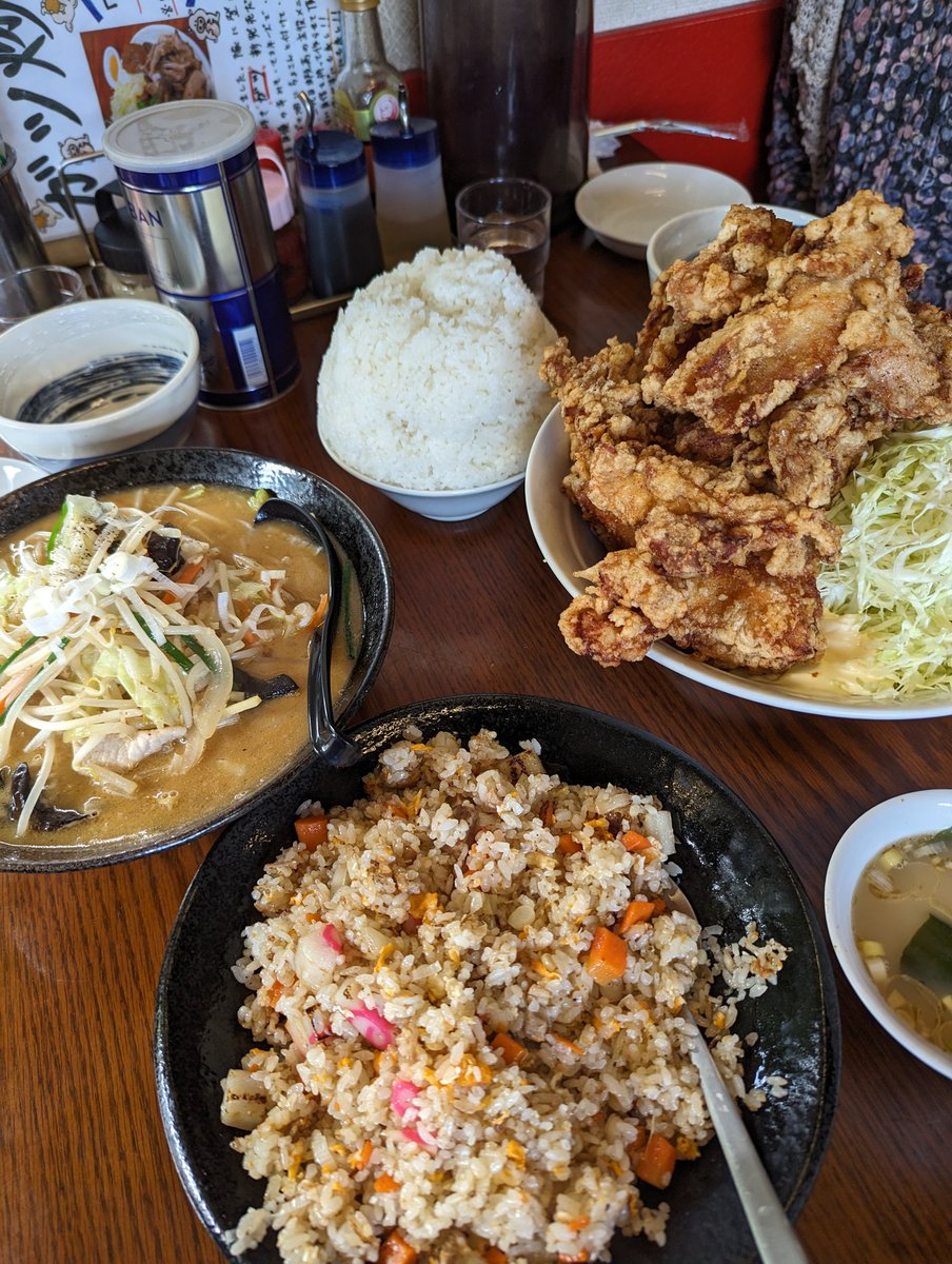 モンモン tweet media