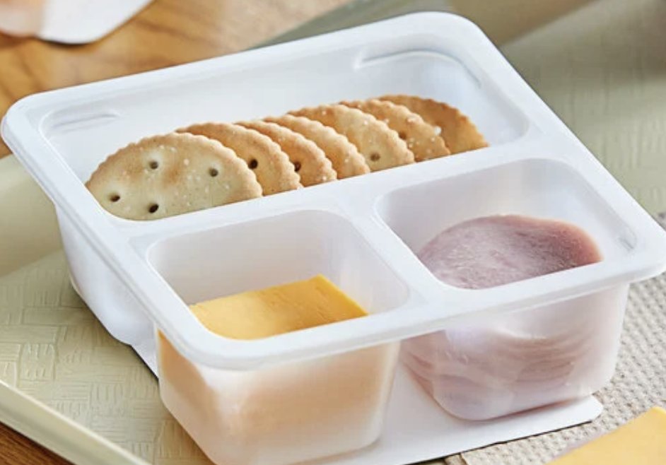 _we_love_food's tweet photo. Anyone remember what these are called??? https://t.co/xYTQBxjD3Z