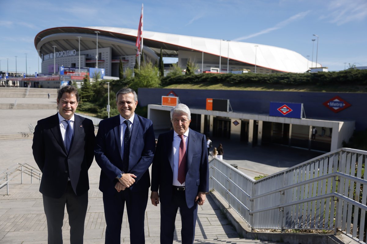 Metro de Madrid tweet media