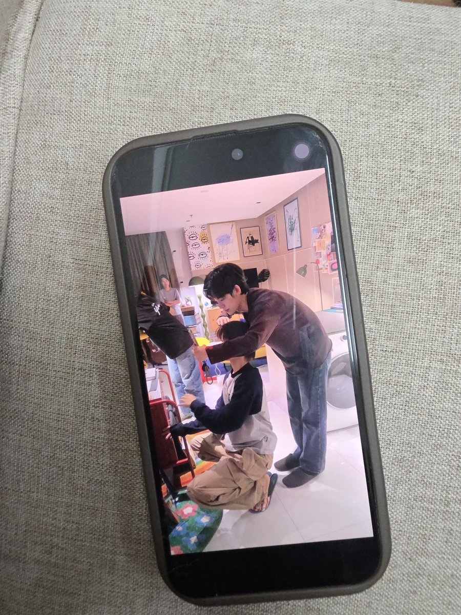 อันนี้คลิปนะ บอกเลยว่าคลิป🤣🤣🤣

#ออฟฟิศเจนิส
#ข้างบ้านเจนิส
#เจนิสส่งทีมไปเติม