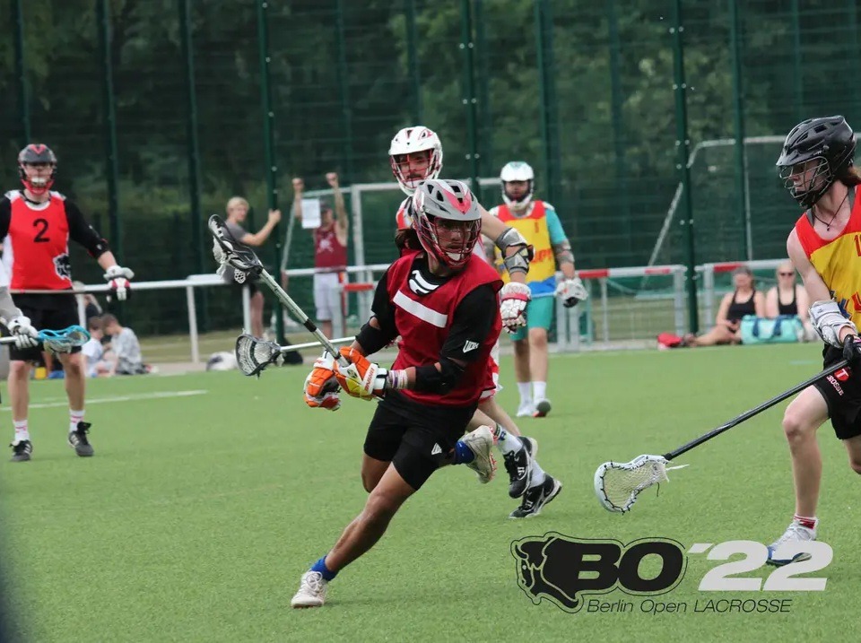 Random LAX Mom 🧢 tweet media