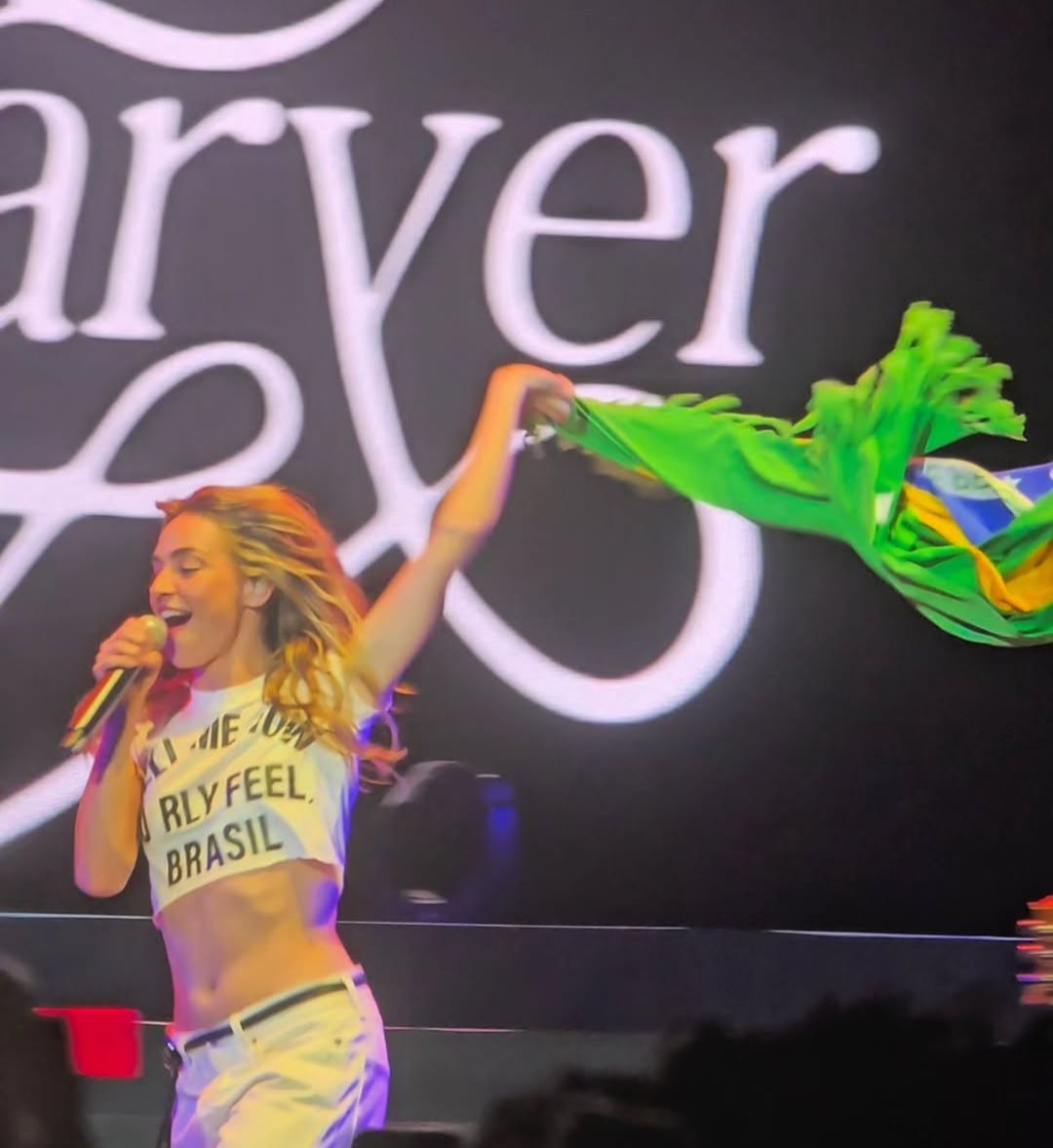 ANA #1 katelyn tarver fan tweet media