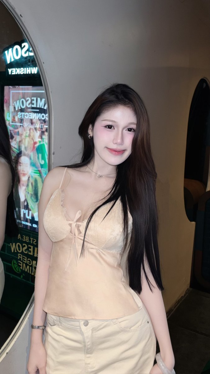 รรินนน tweet media