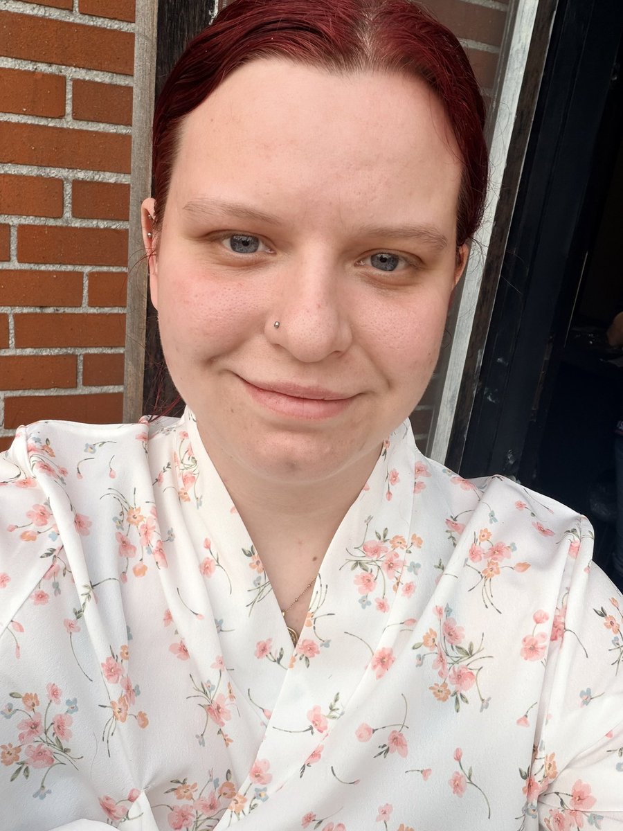 🎸🐶 ⸜♡⸝ ྀིPhiebsie ⸜♡⸝ ྀི 🐶🎸 tweet media