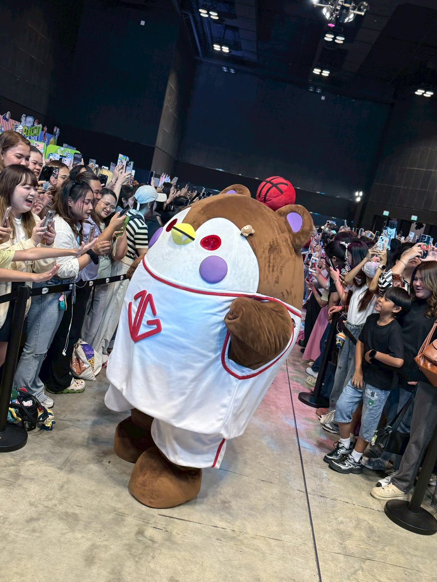 Look like… 👀

#GMMTVFANIVAL2026 #GUINZLY