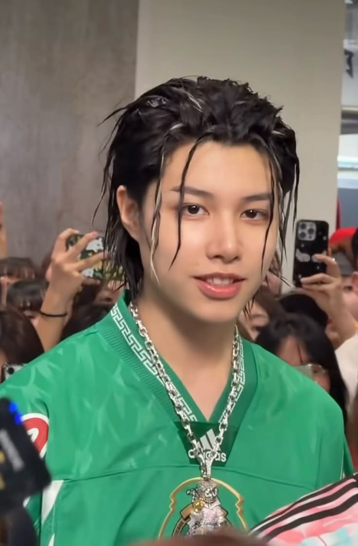 acervo louis | GOOD GIRLS tweet media