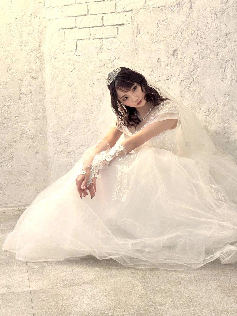 朗読劇「4月の花嫁」

すっごくお嫁さんになります。ドキドキですね…オフショット📷