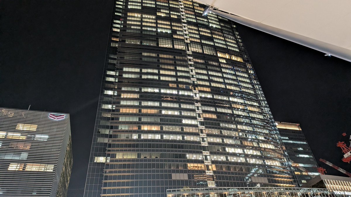 ともこ tweet media