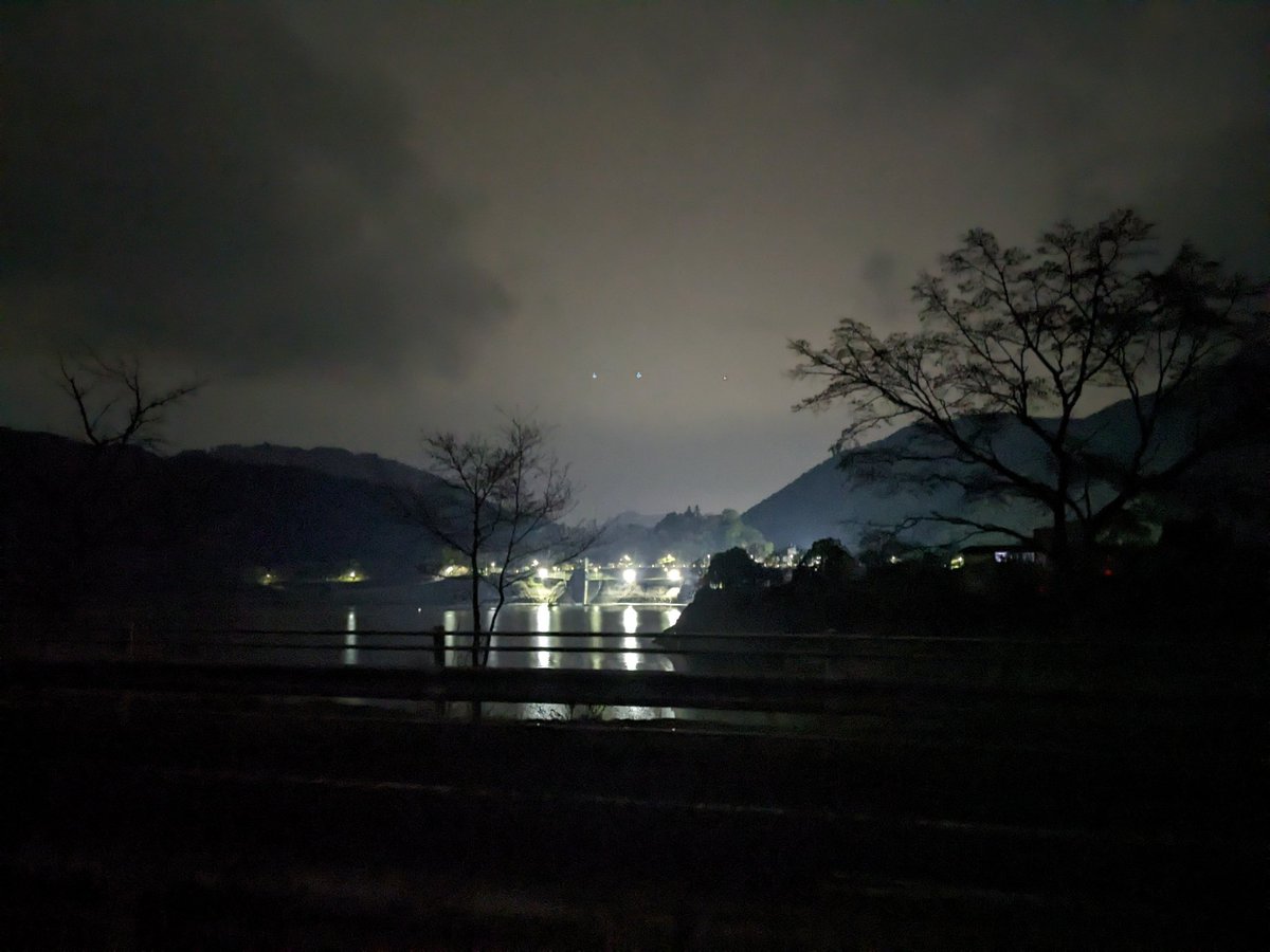 岸みきお tweet media