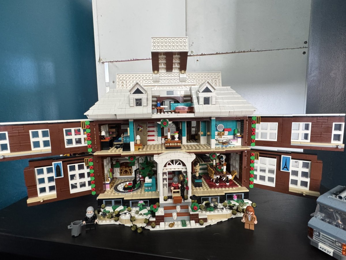 Chris 😏 tweet media