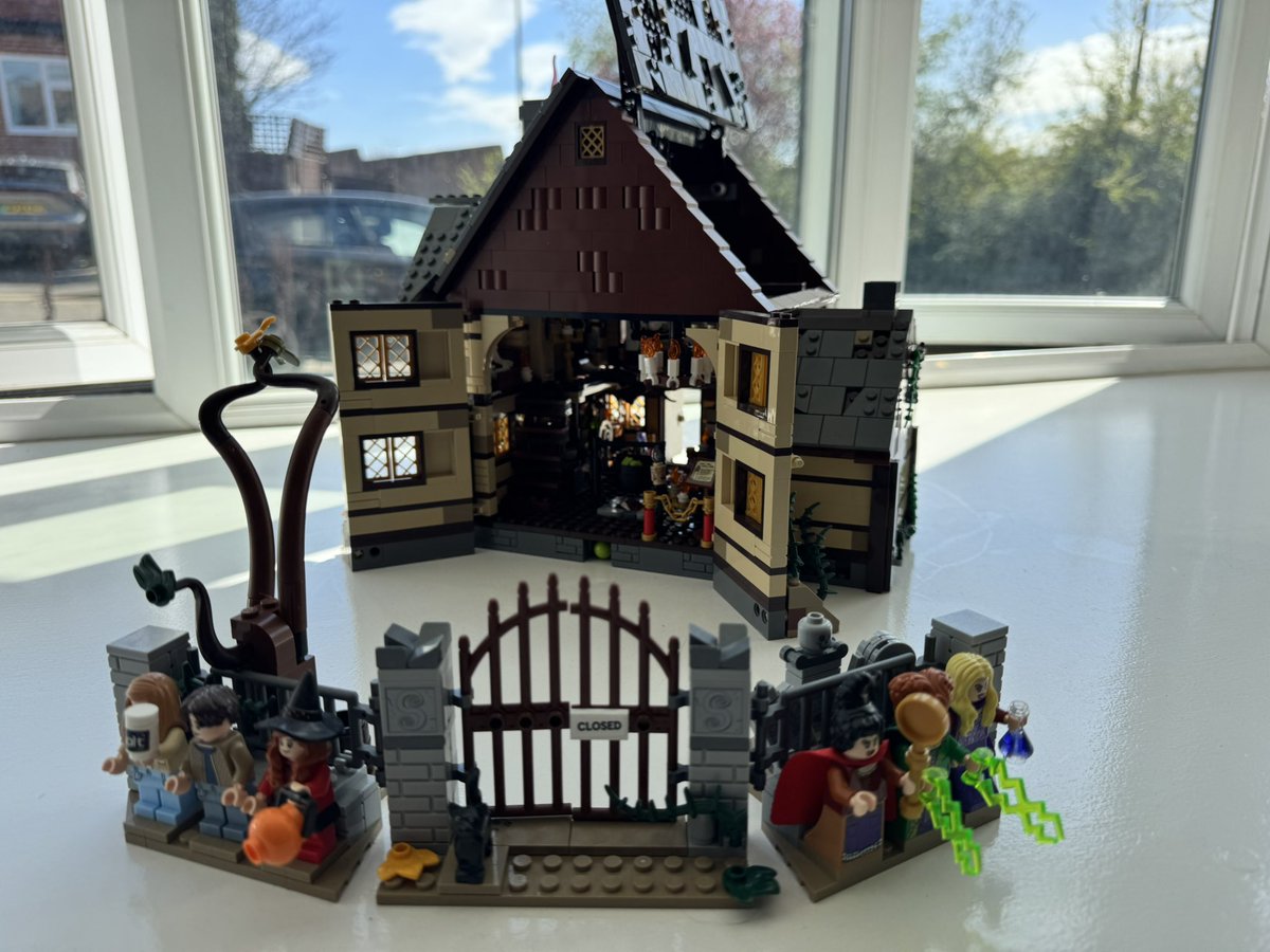 Chris 😏 tweet media