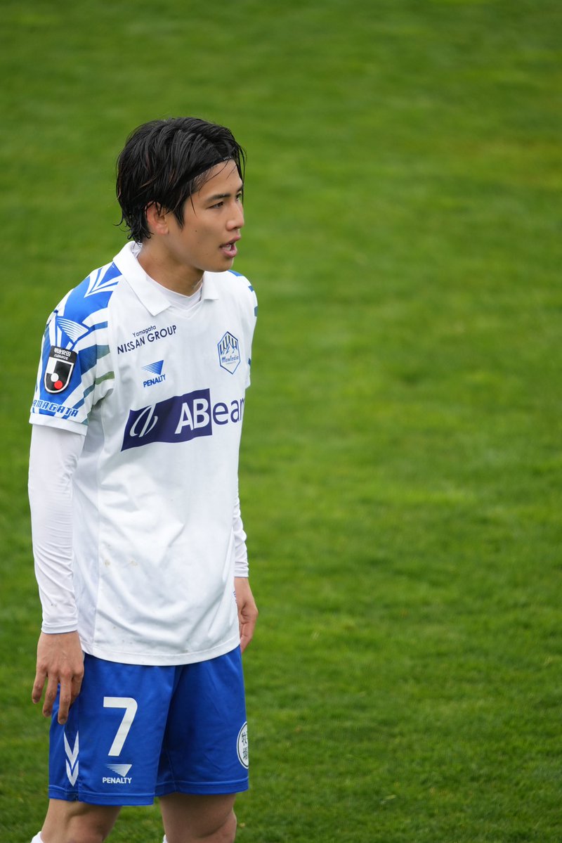 モンフォト tweet media