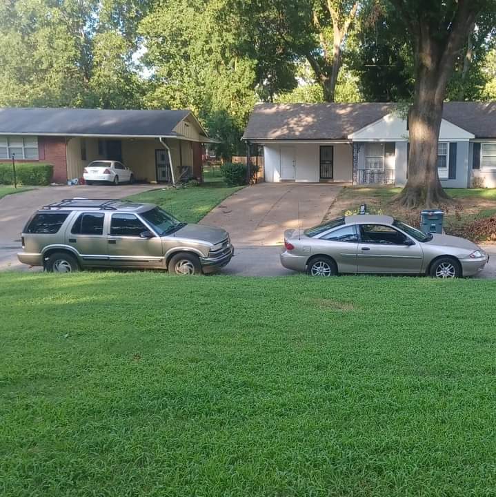 Unc Chevy Blazer tweet media