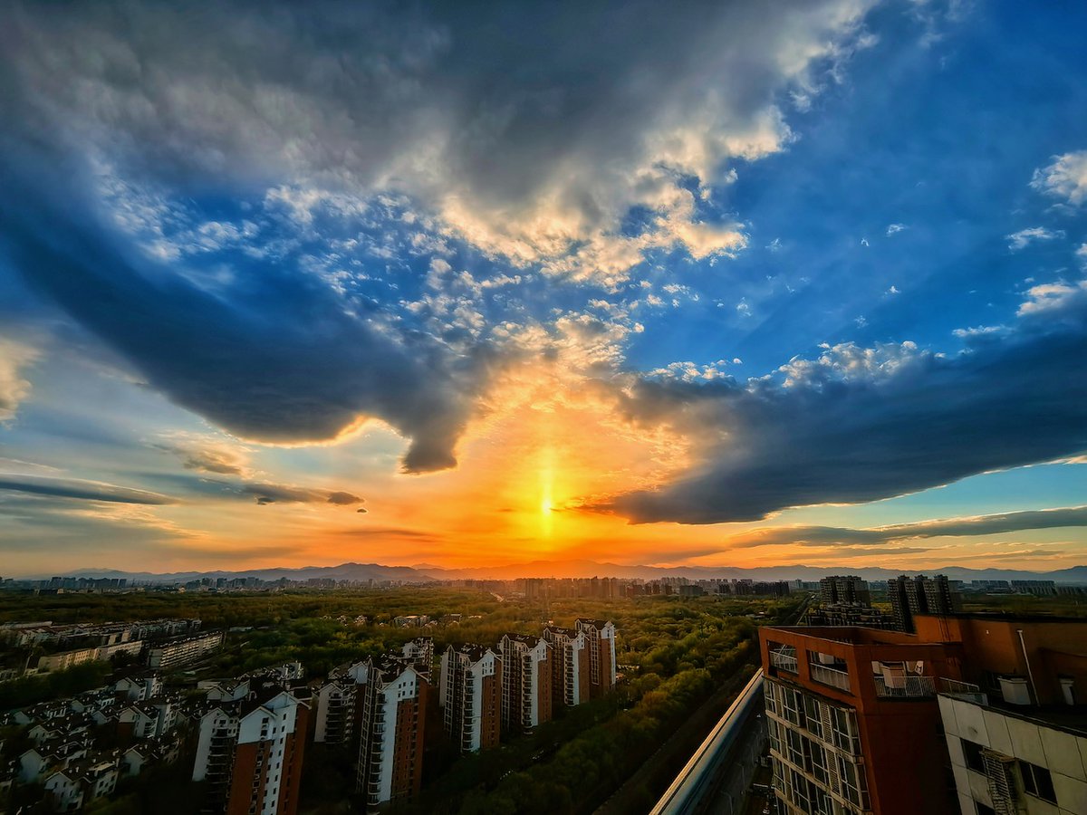 Beijing Evening News tweet media