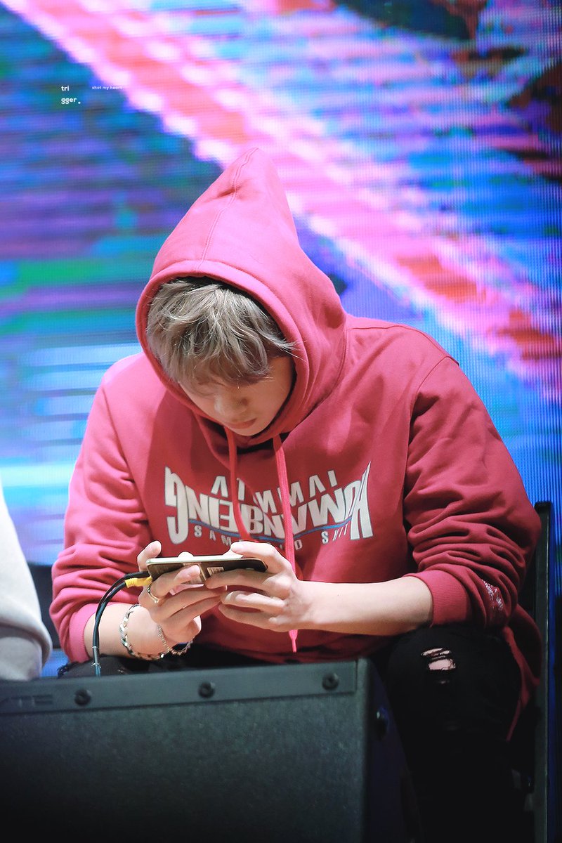 핸썸💿 tweet media