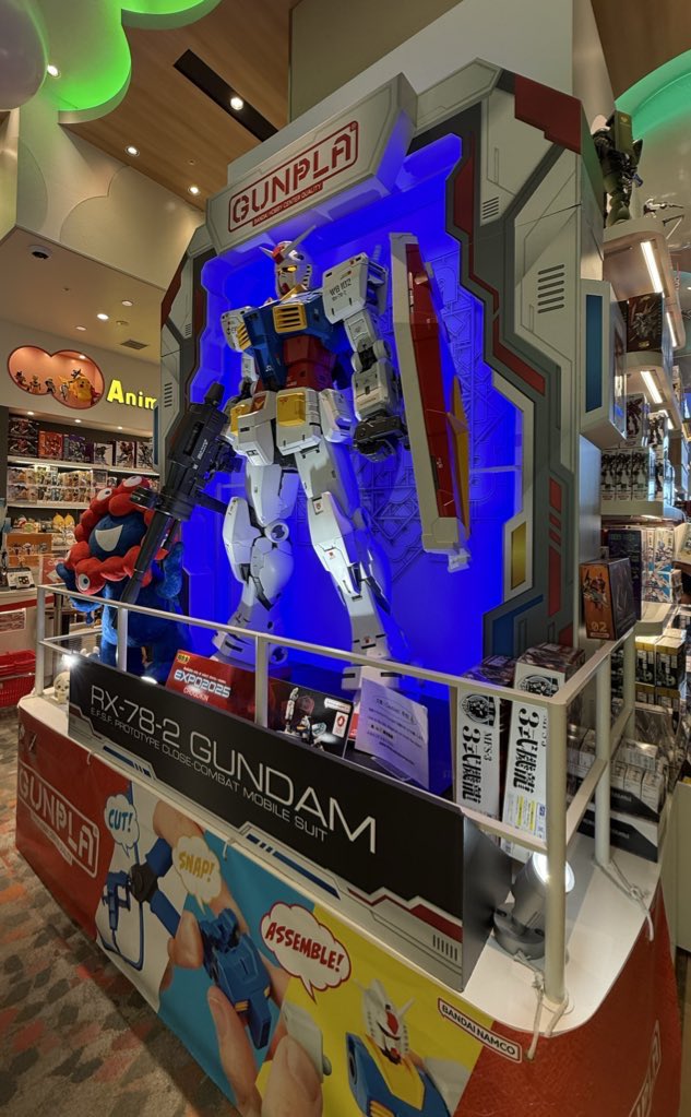 あや。 tweet media