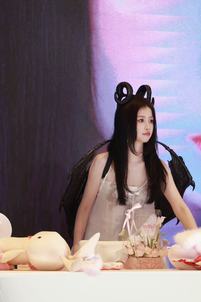 𝒉𝒙 ｡♡⃘ 🍬 tweet media