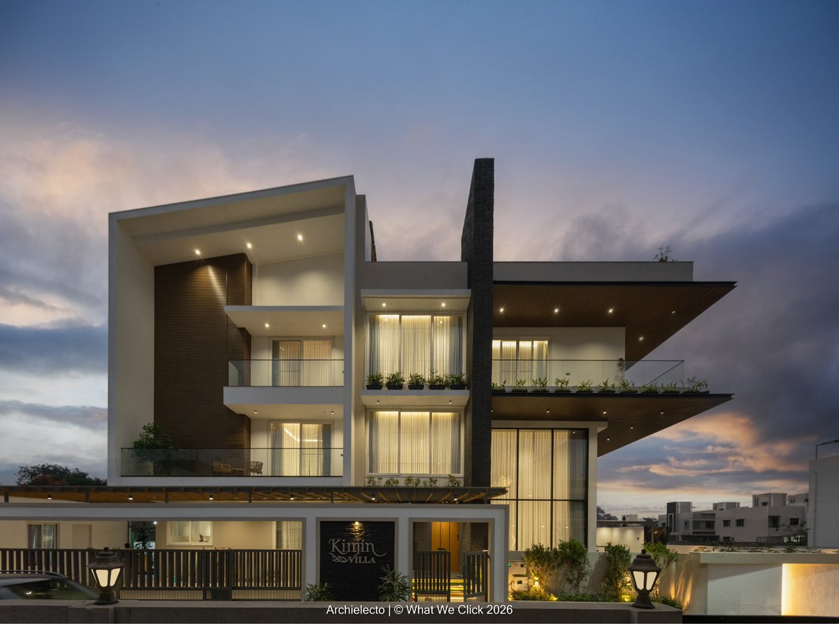 archielecto's tweet image. Kinjin Villa, Deolali – Part 1 ✨
Timeless elegance meets modern minimalism.
A luxurious bungalow crafted with refined design, premium materials &amp;amp; functional spaces where sophistication feels like home. 🏡#Architecto #LuxuryLiving #ModernMinimalism #TimelessDesign