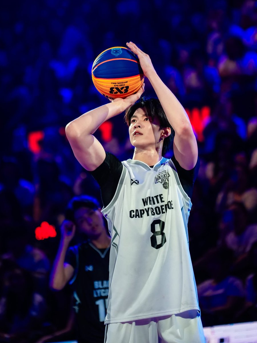 Tineee💕 tweet media