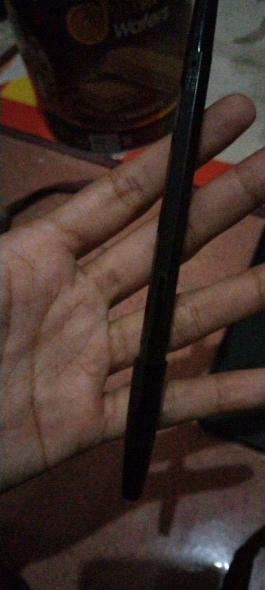 Gabisa hydup tanpa pulpen, mesti Weh Corat coret tulas tulis hari hari