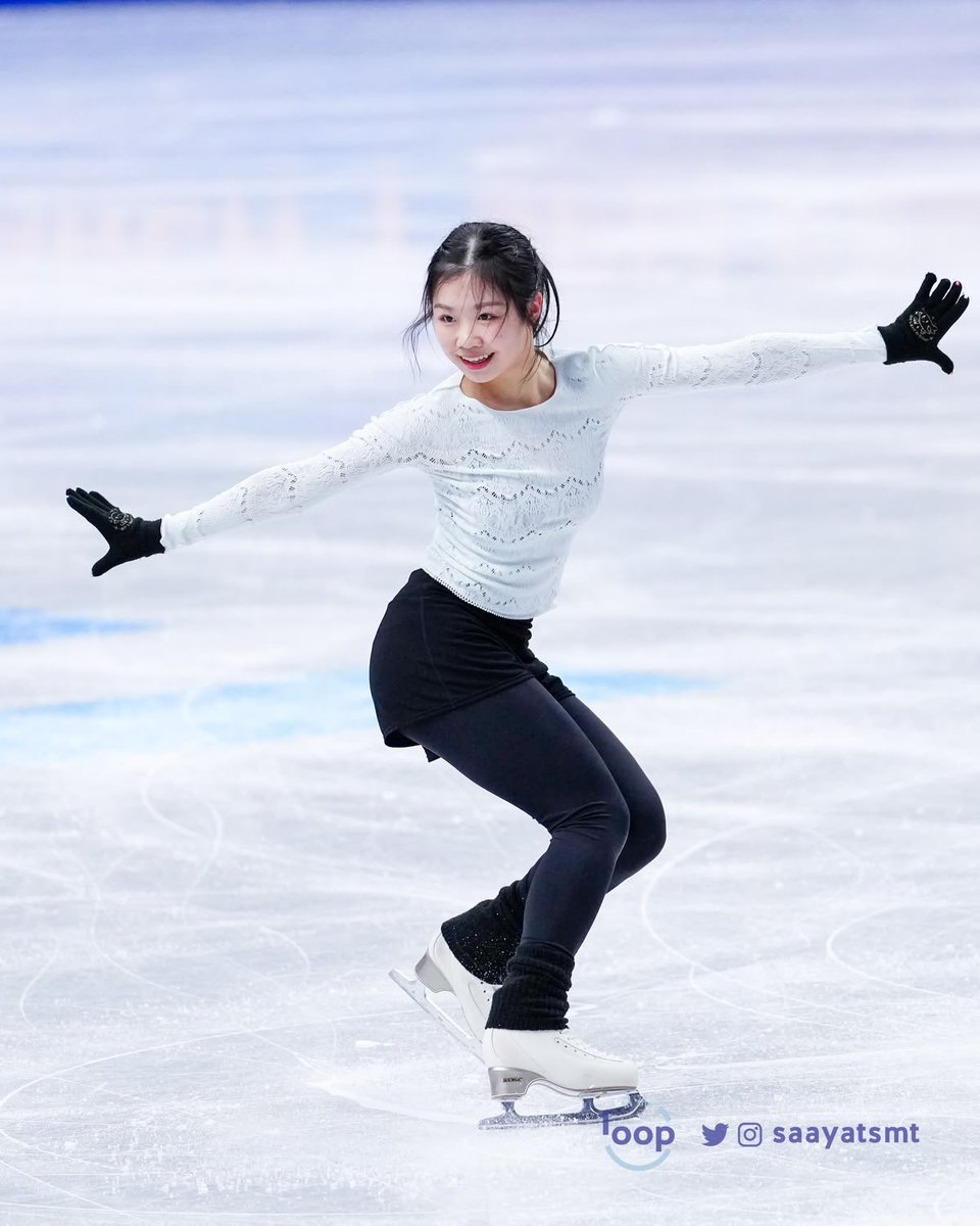 she’s full of sunshine and rainbows and cupcakes and everything sweet and good in life