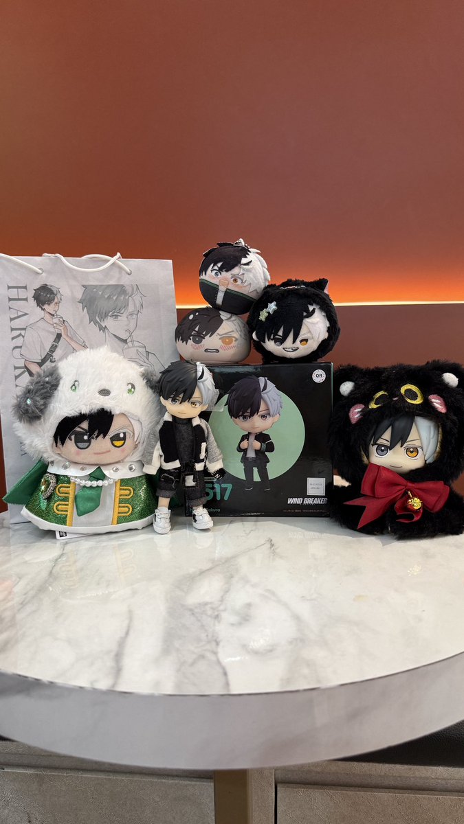 hotaruhimuro24's tweet photo. Tysm @FUNNNNRIN !!
Kagetnya masih ada bgt, ga nyangka dapet nendoroid >< Sakumeng jadi punya kembaran 😆😆💕 https://t.co/0OlWZDNS0z