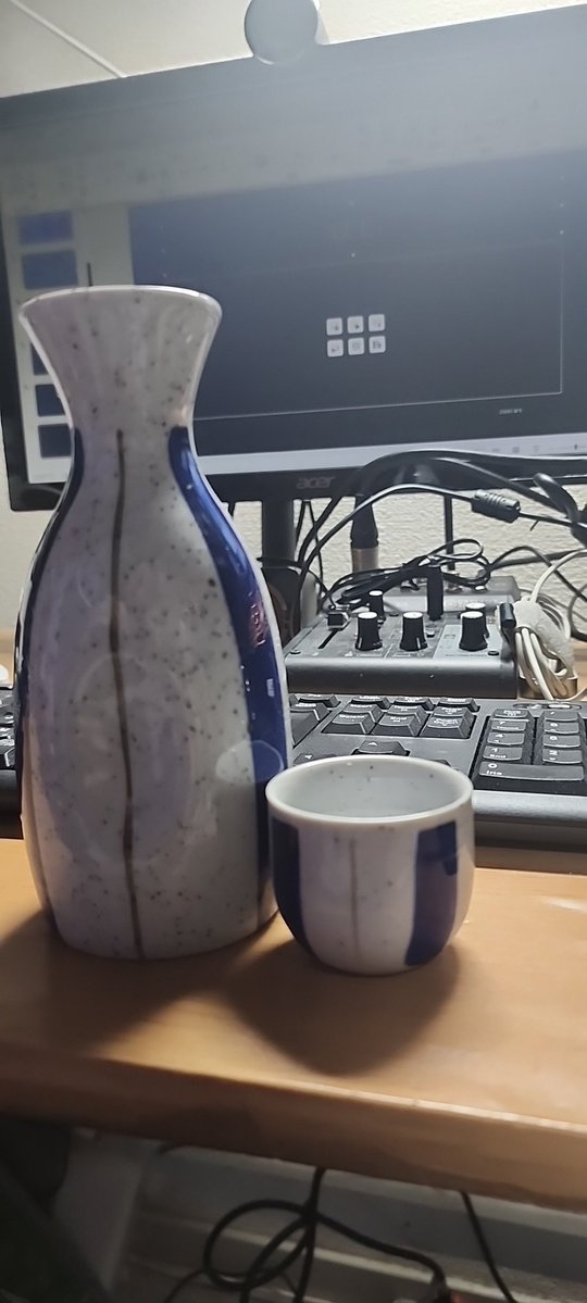 梓(あず) tweet media