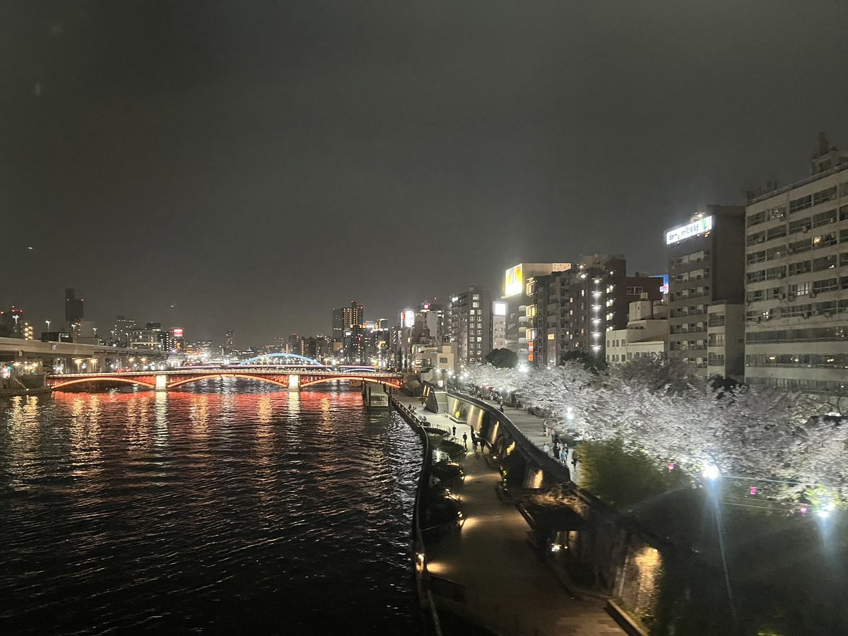 ライシャワー tweet media