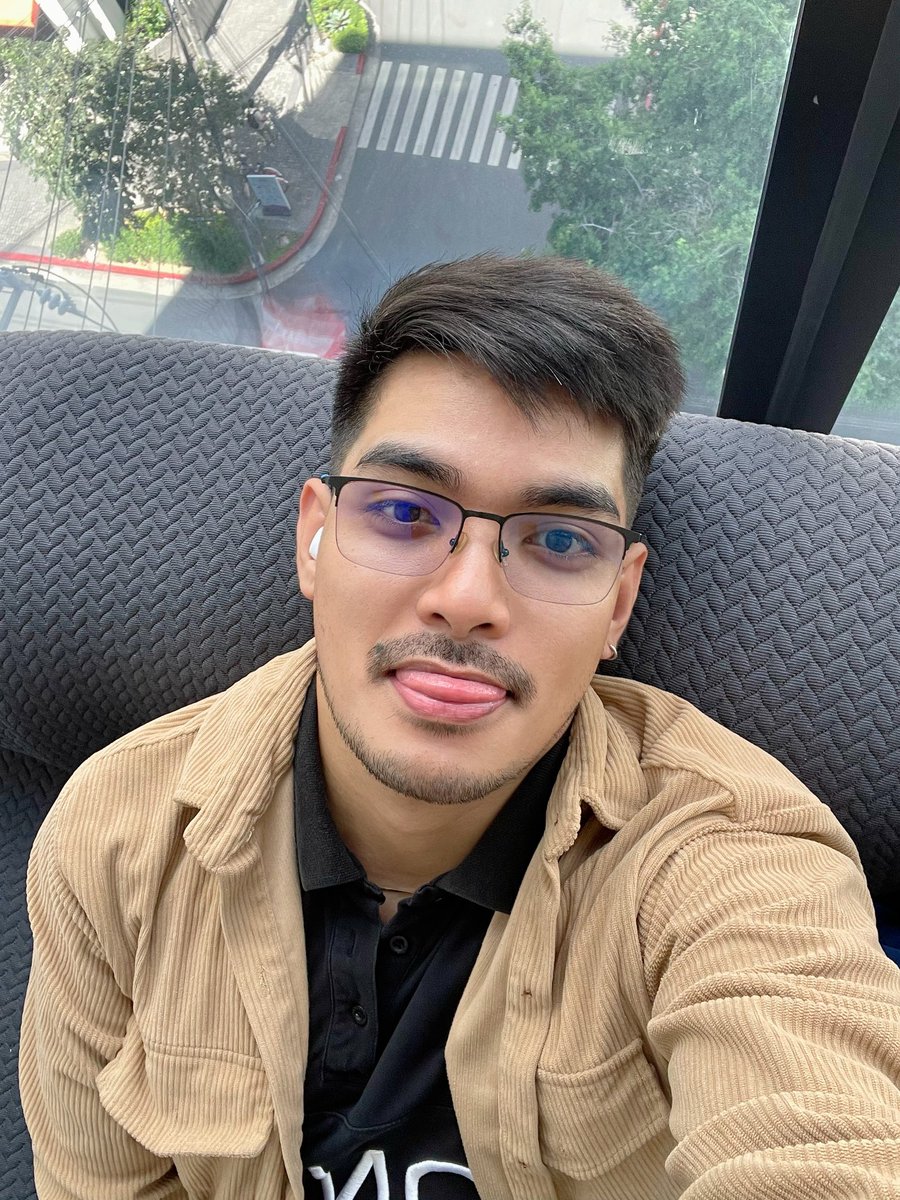 𝐃𝐀𝐑𝐑𝐘𝐋 tweet media