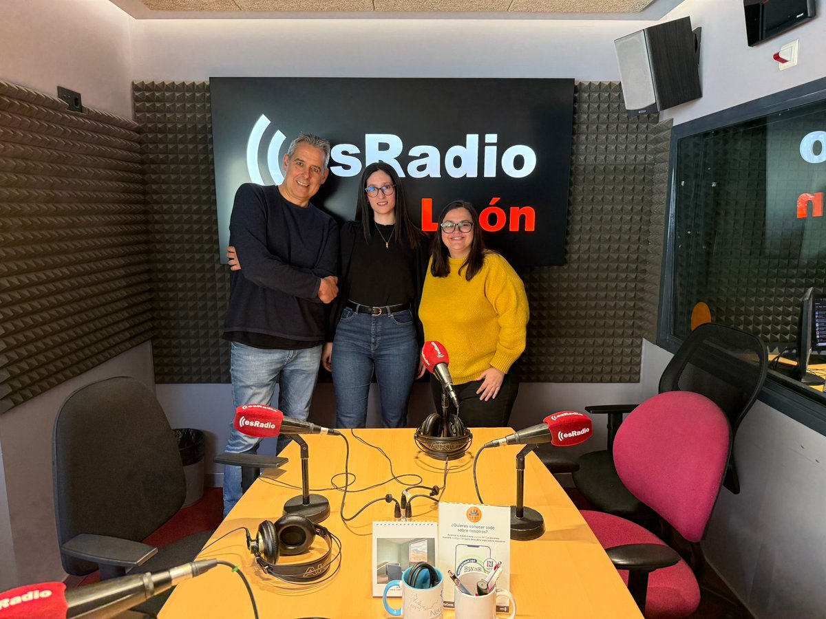 EsRadio León tweet media