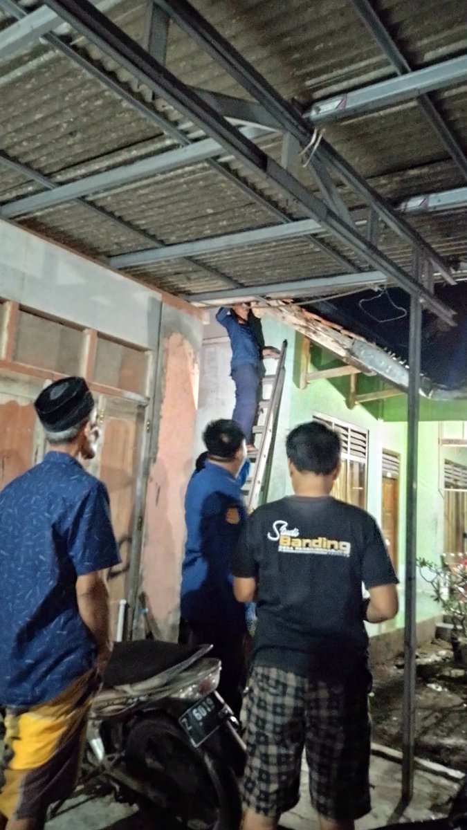 ˙𐃷˙ tweet media