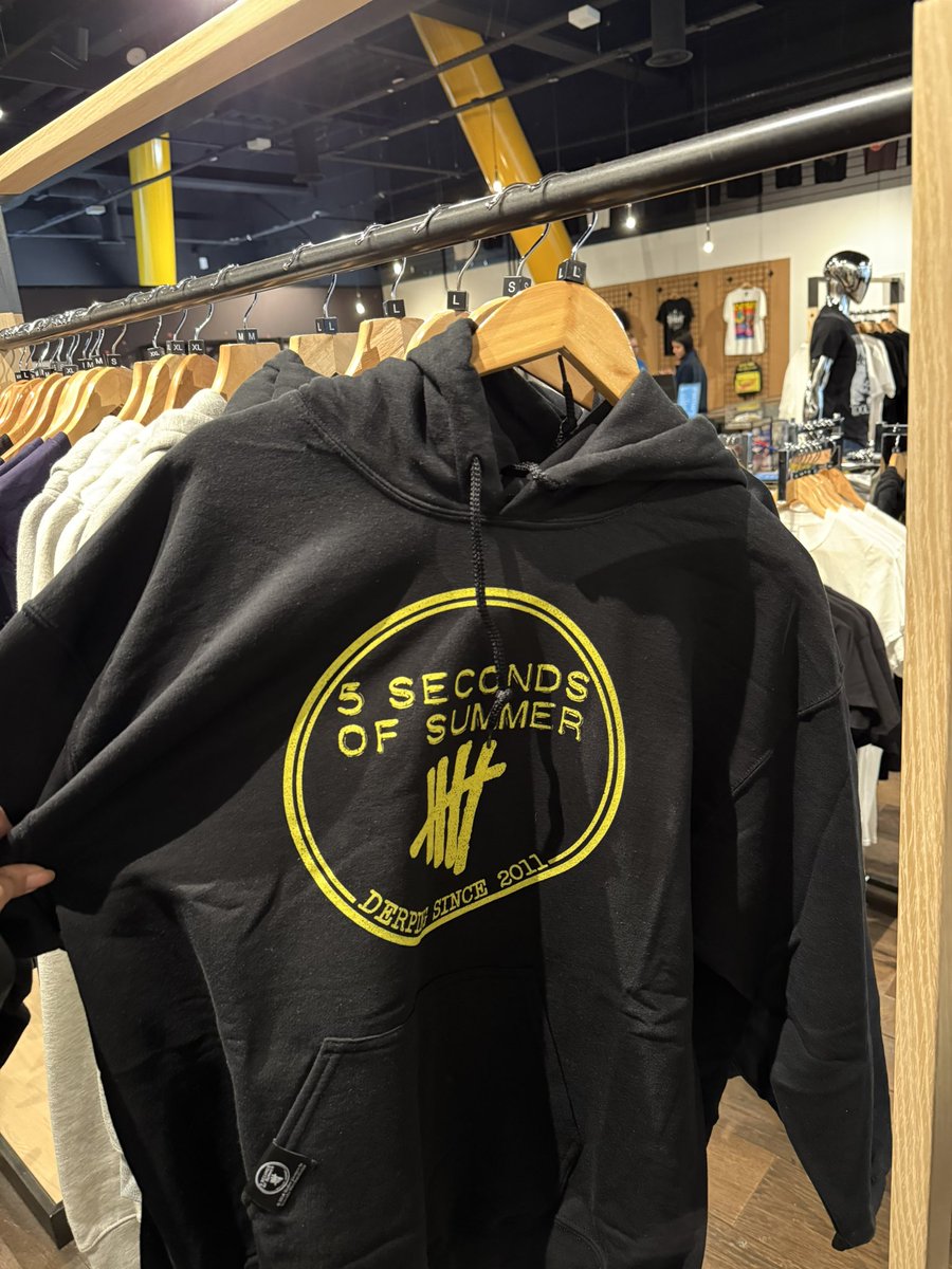 M★RI on tour! tweet media