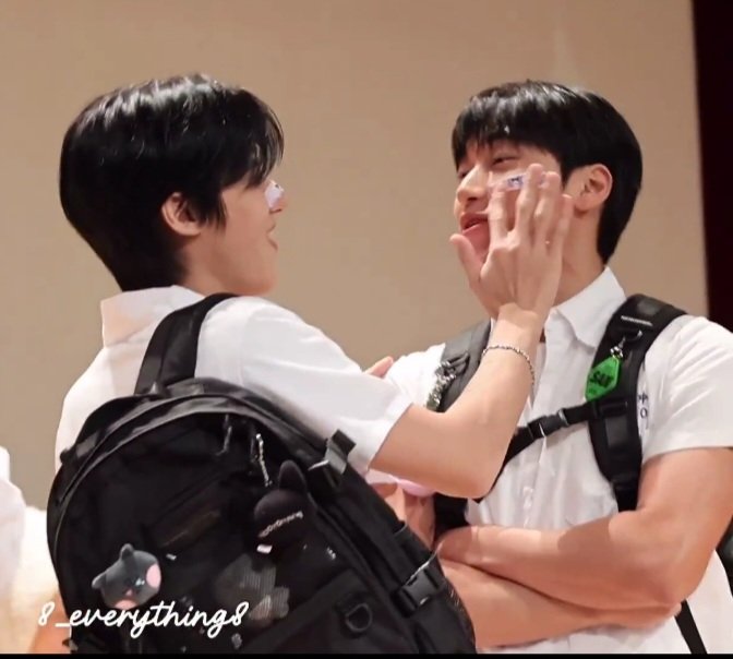 'Beth 🐈☂️🐈⬛ tweet media