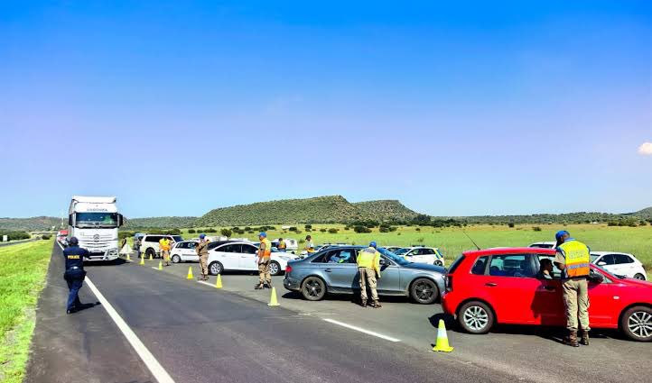 Born-in-SA🇿🇦 tweet media