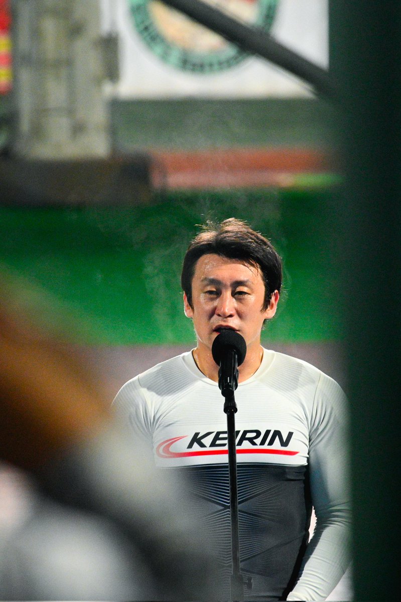 祐定響 tweet media