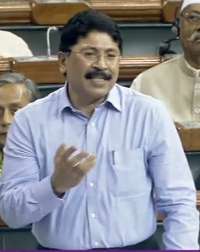 புரட்சித்தலைவர் பக்தன் tweet media