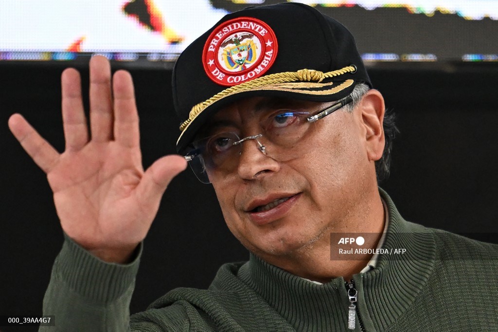 Armando.Info tweet media