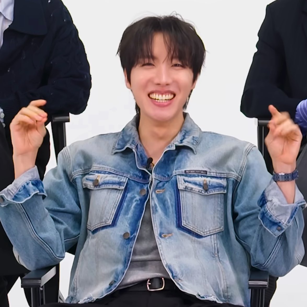 아포방포 ♥︎ tweet media