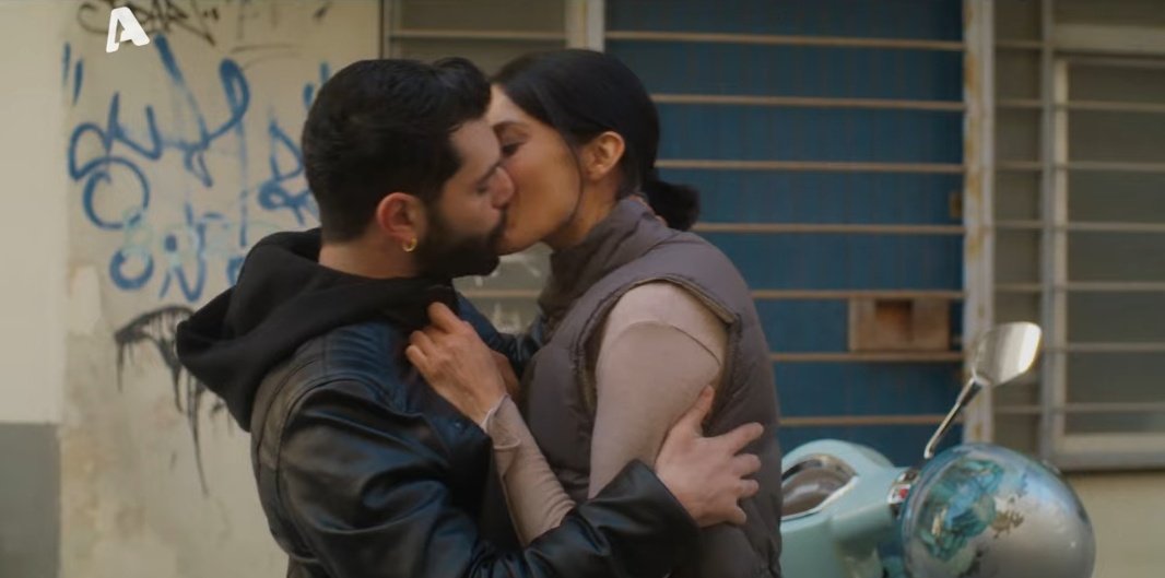 λε ανσοσιάμπλ tweet media