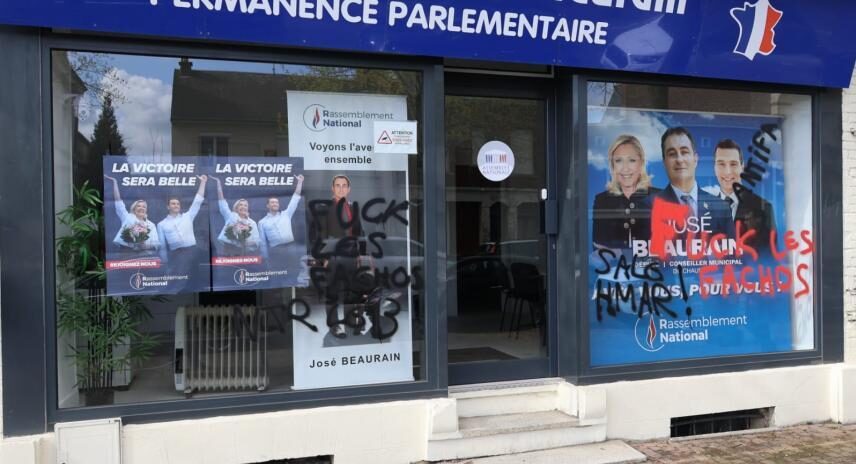 L'Observatoire des violences politiques tweet media